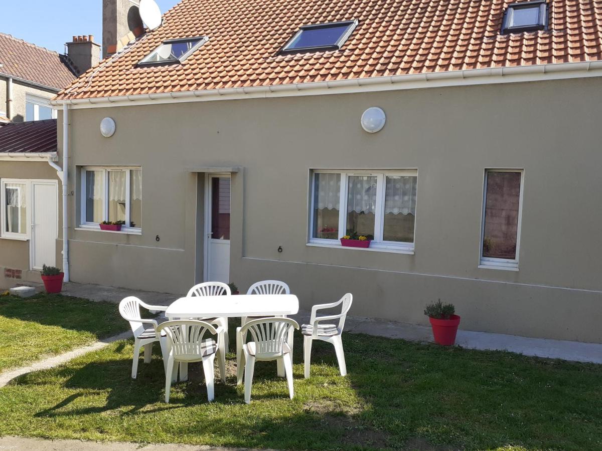 Gite De Ningles Outreau 6 Personnes 2 Chambres Salle De Bain Chacune Экстерьер фото